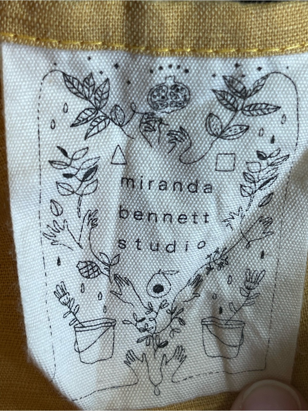 Miranda Bennett Relaxed Boxy Crop Top in Yellow - Picture 3 of 9